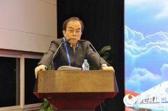 黄平：“一带一路”建设要因国因人施策